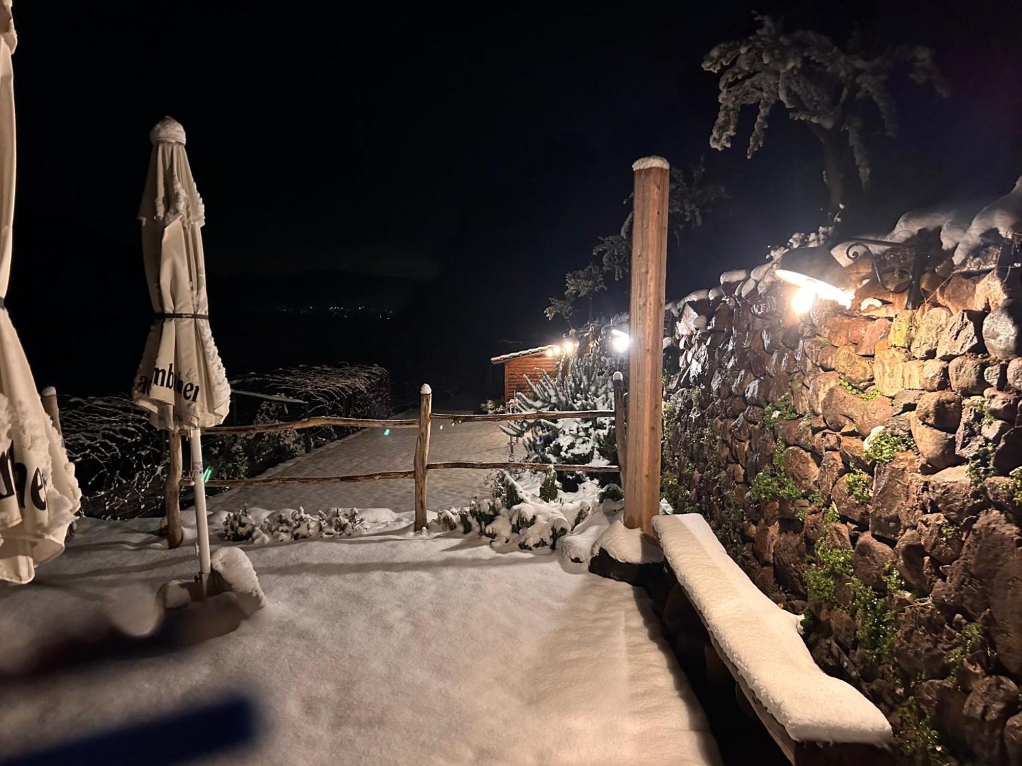 Agriturismo Valfraja チェンブラ エクステリア 写真
